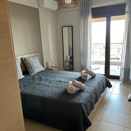 Apartamento Stone House In Afytos Exterior foto
